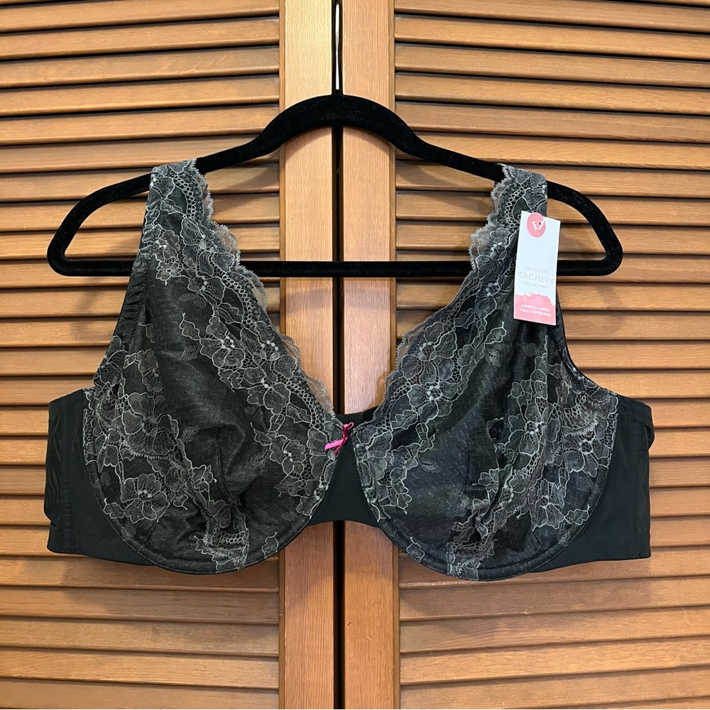 Cacique Black and gray lace lightly lined full coverage bra 50C NWT Lane Bryant
